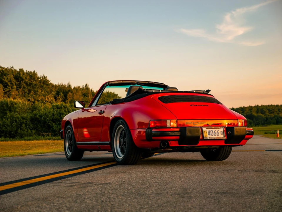 1985 Porsche 911 Carrera 3.2 - Image 15 of 31