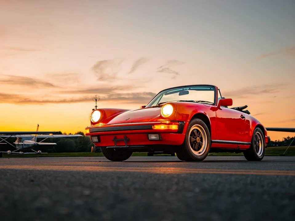 1985 Porsche 911 Carrera 3.2 - Image 8 of 31