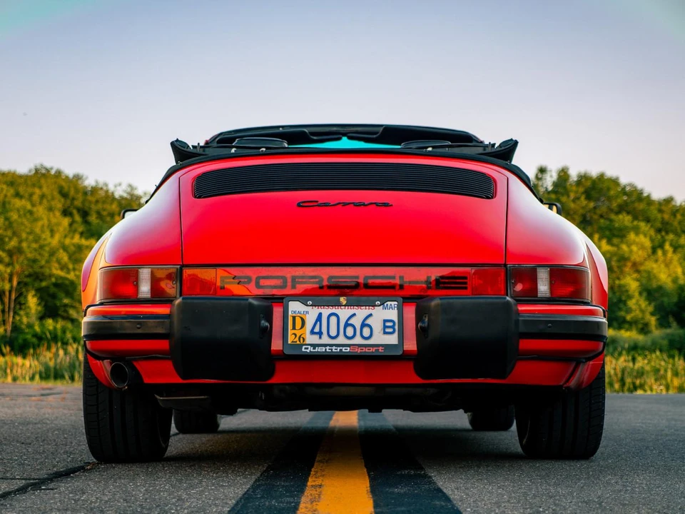 1985 Porsche 911 Carrera 3.2 - Image 17 of 31