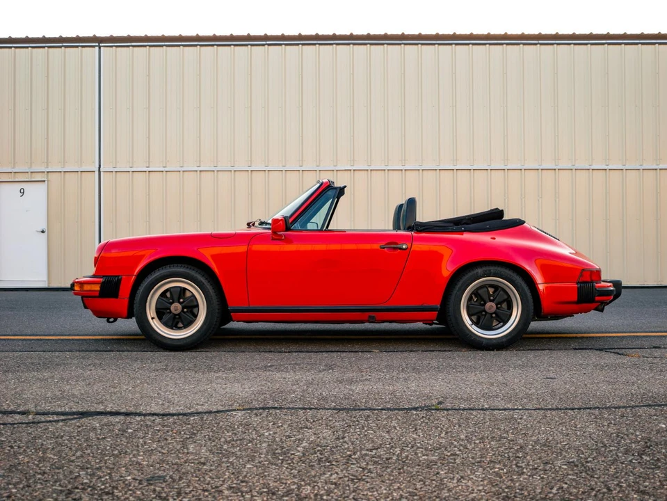 1985 Porsche 911 Carrera 3.2 - Image 13 of 31