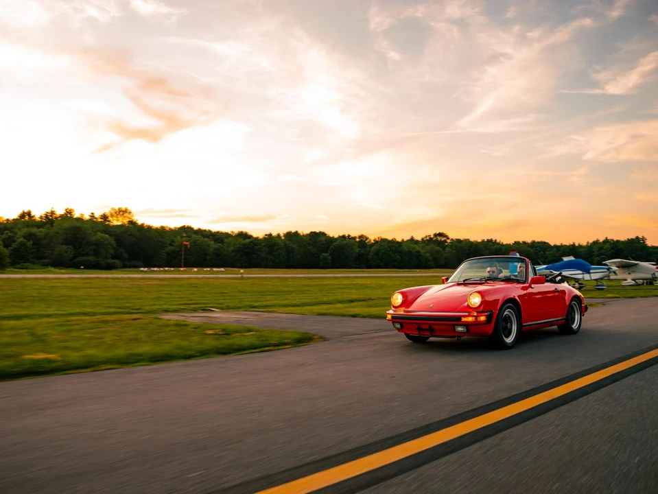 1985 Porsche 911 Carrera 3.2 - Image 3 of 31