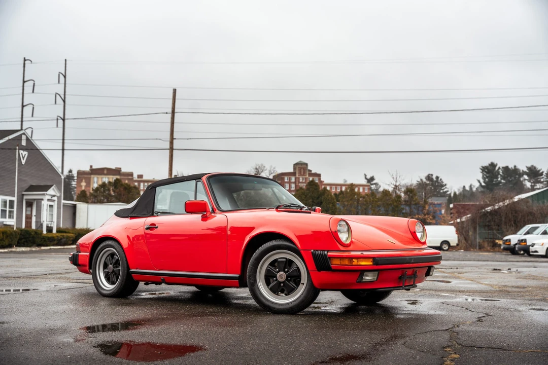 1985 Porsche 911 Carrera 3.2 - Image 24 of 31