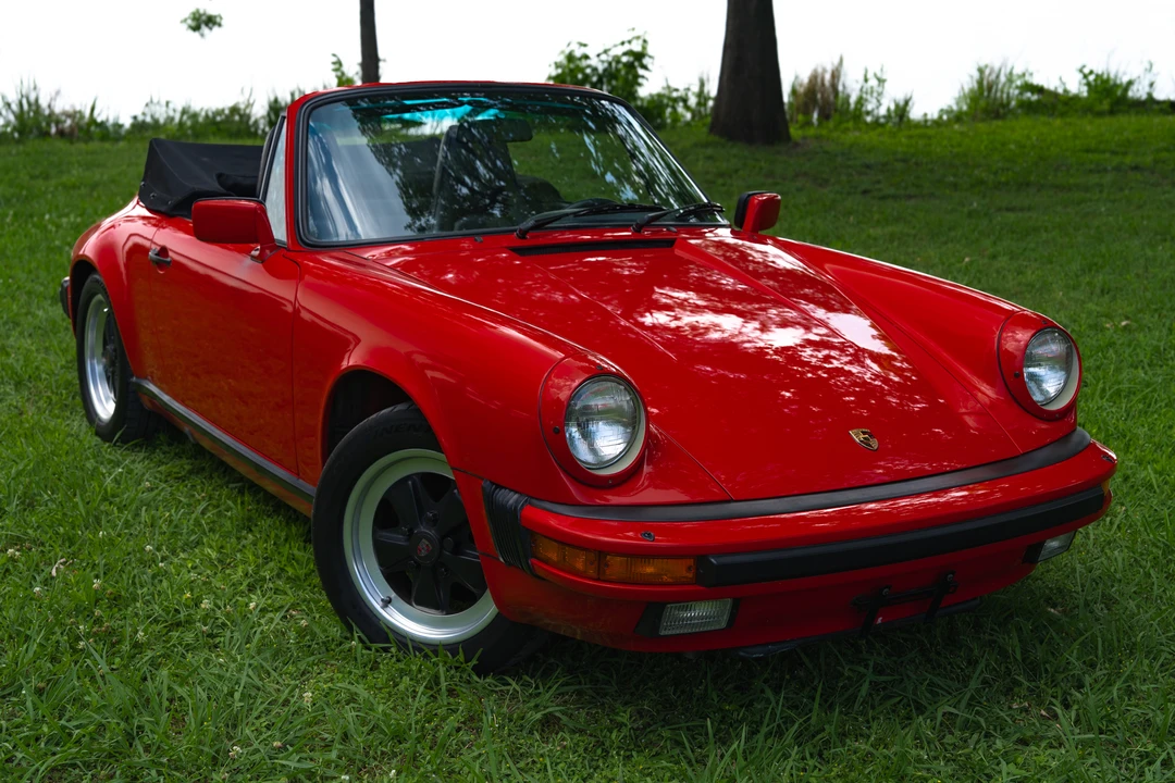 1985 Porsche 911 Carrera 3.2 - Image 29 of 31