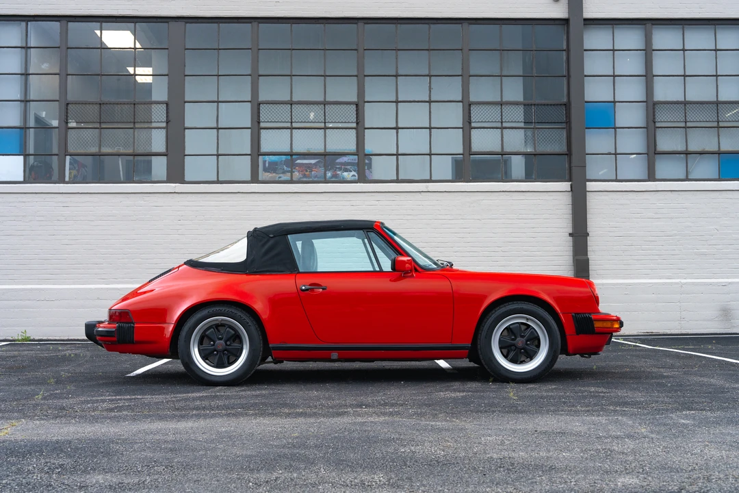 1985 Porsche 911 Carrera 3.2 - Image 15 of 31