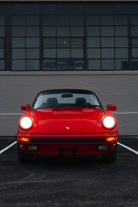 1985 Porsche 911 Carrera 3.2 - Image 5 of 31