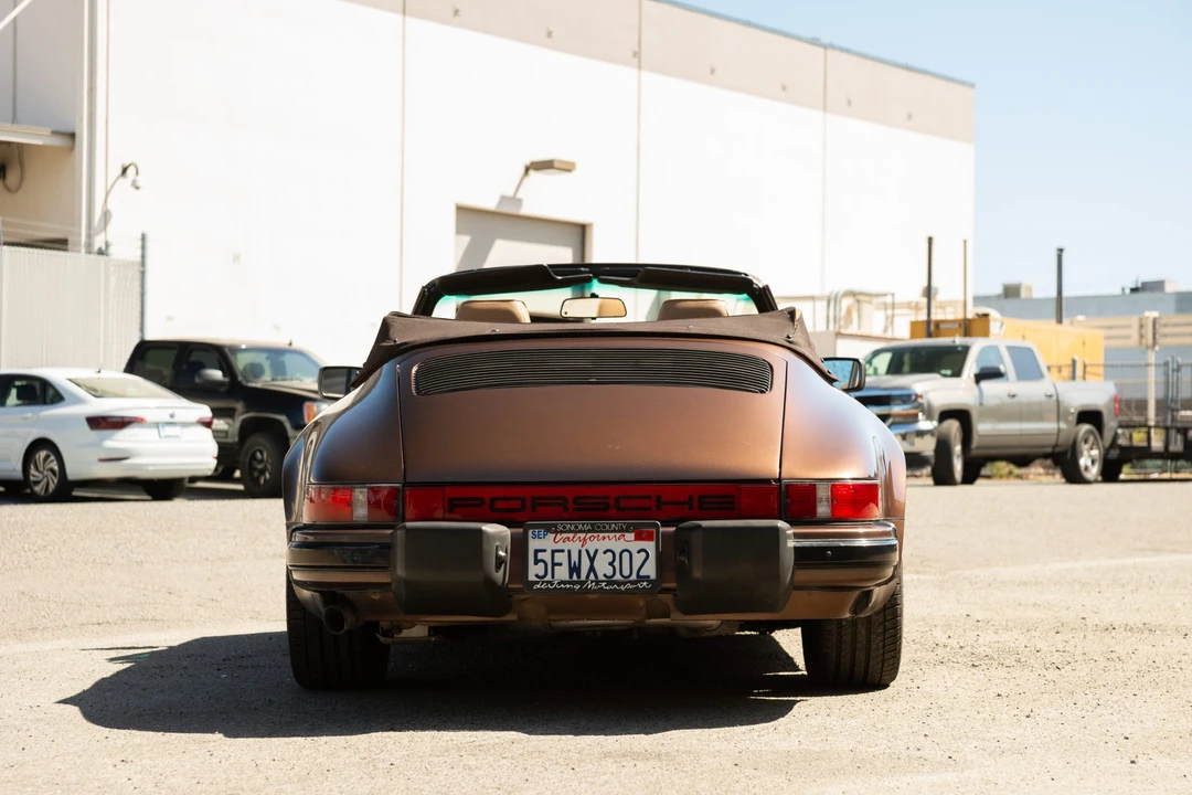 1985 Porsche 911 Carrera 3.2 - Image 9 of 31