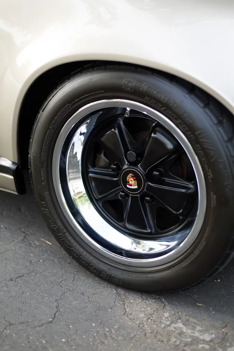1985 Porsche 911 Carrera 3.2 - Image 10 of 31