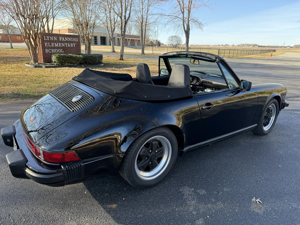 1985 Porsche 911 Carrera 3.2 - Image 9 of 31