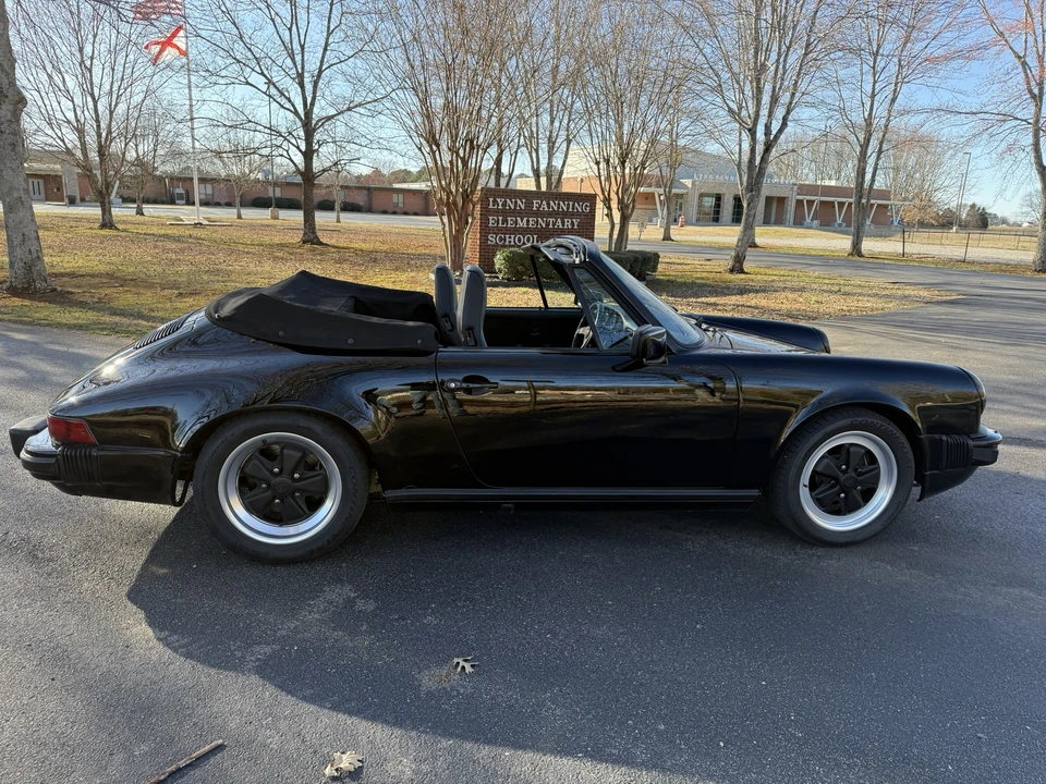 1985 Porsche 911 Carrera 3.2 - Image 10 of 31