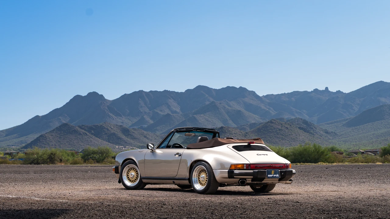1985 Porsche 911 Carrera 3.2 - Image 25 of 31