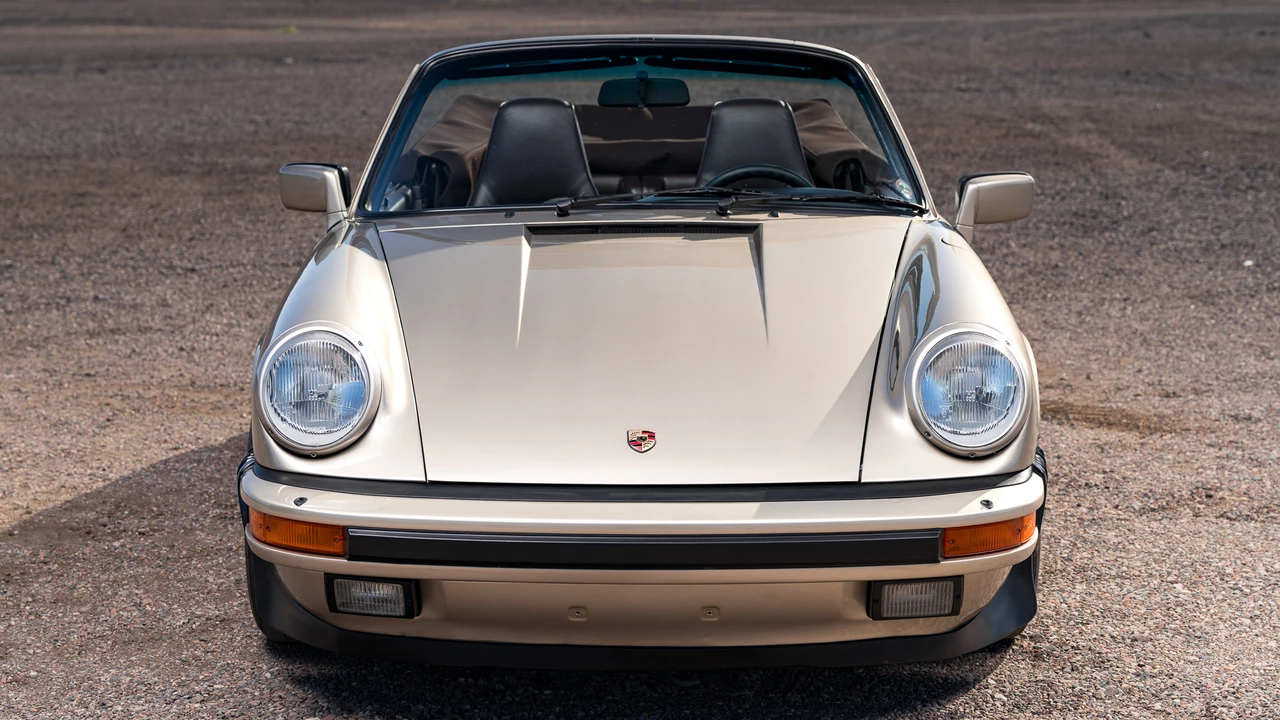 1985 Porsche 911 Carrera 3.2 - Image 26 of 31