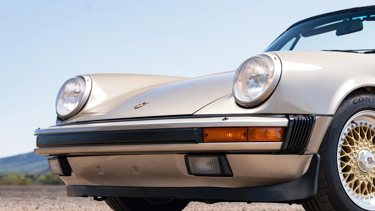 1985 Porsche 911 Carrera 3.2 - Image 30 of 31