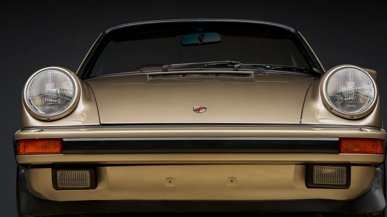 1985 Porsche 911 Carrera 3.2 - Image 19 of 31