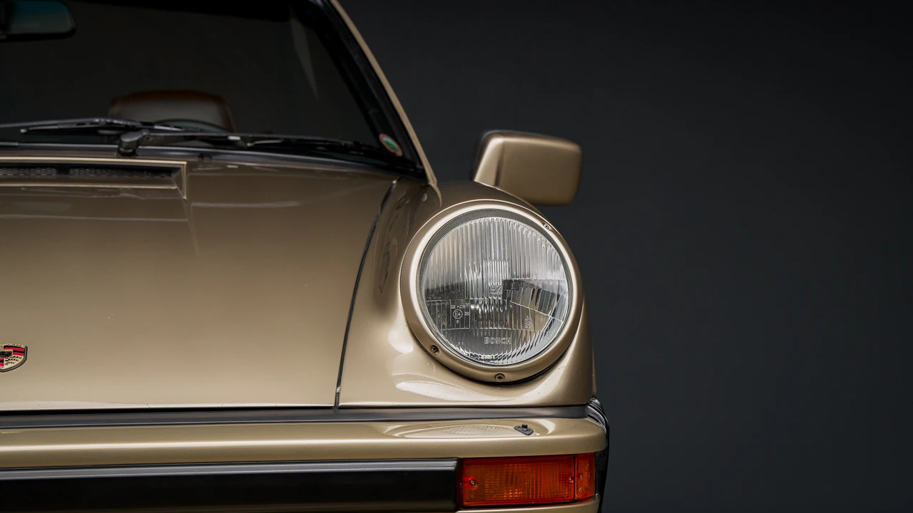 1985 Porsche 911 Carrera 3.2 - Image 27 of 31