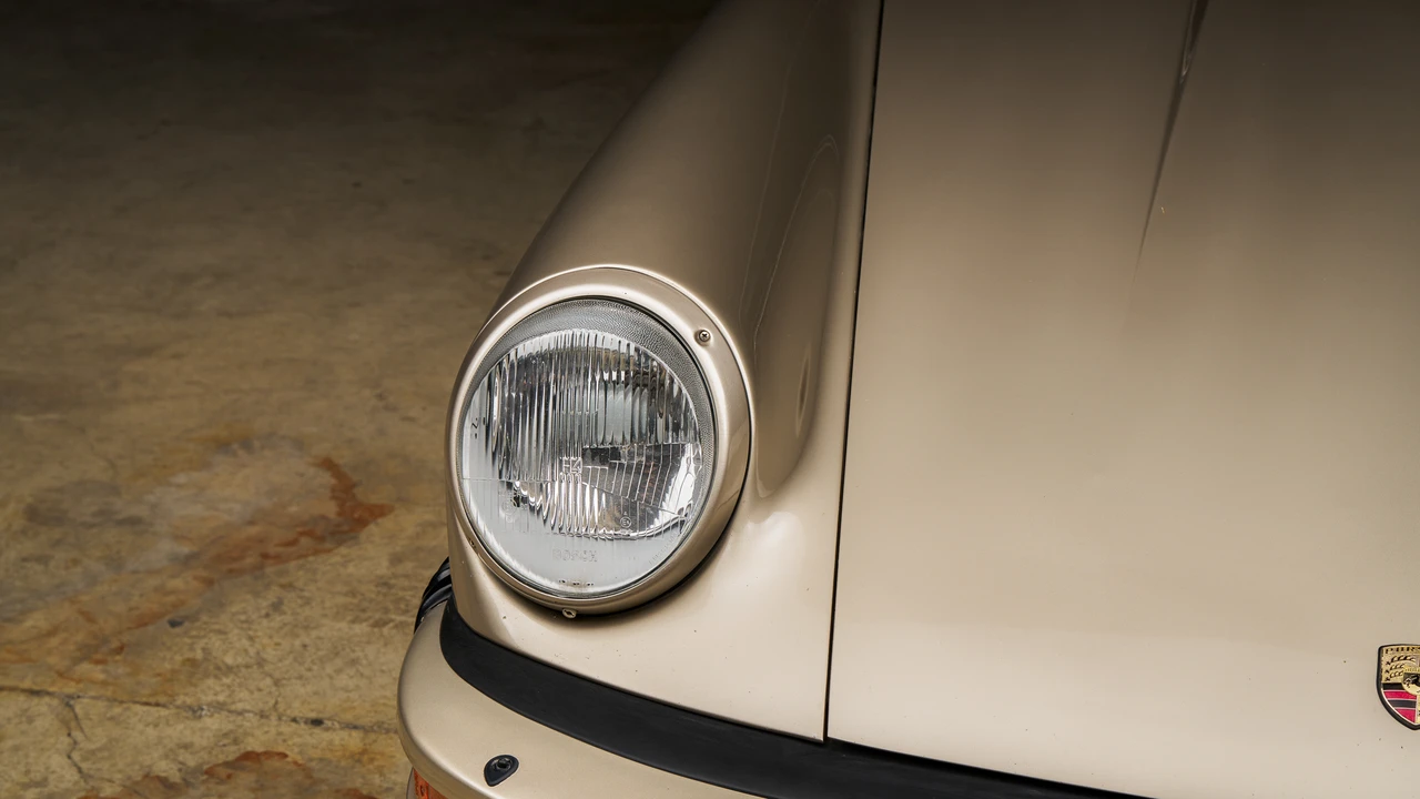 1985 Porsche 911 Carrera 3.2 - Image 22 of 31