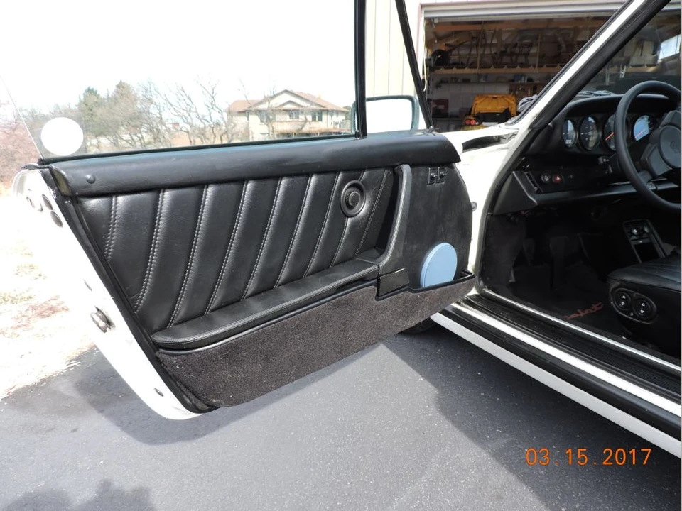 1985 Porsche 911 Carrera 3.2 - Image 22 of 31