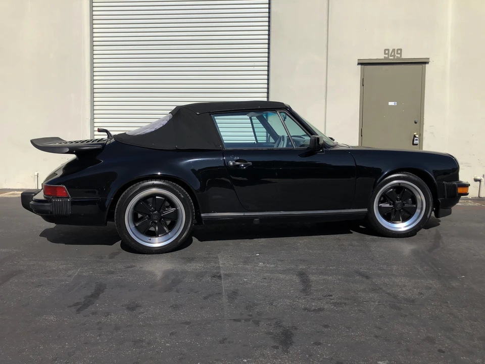 1985 Porsche 911 Carrera 3.2 - Image 24 of 31
