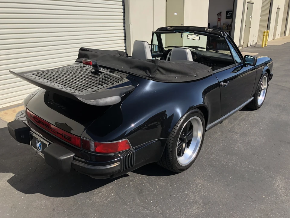 1985 Porsche 911 Carrera 3.2 - Image 11 of 31