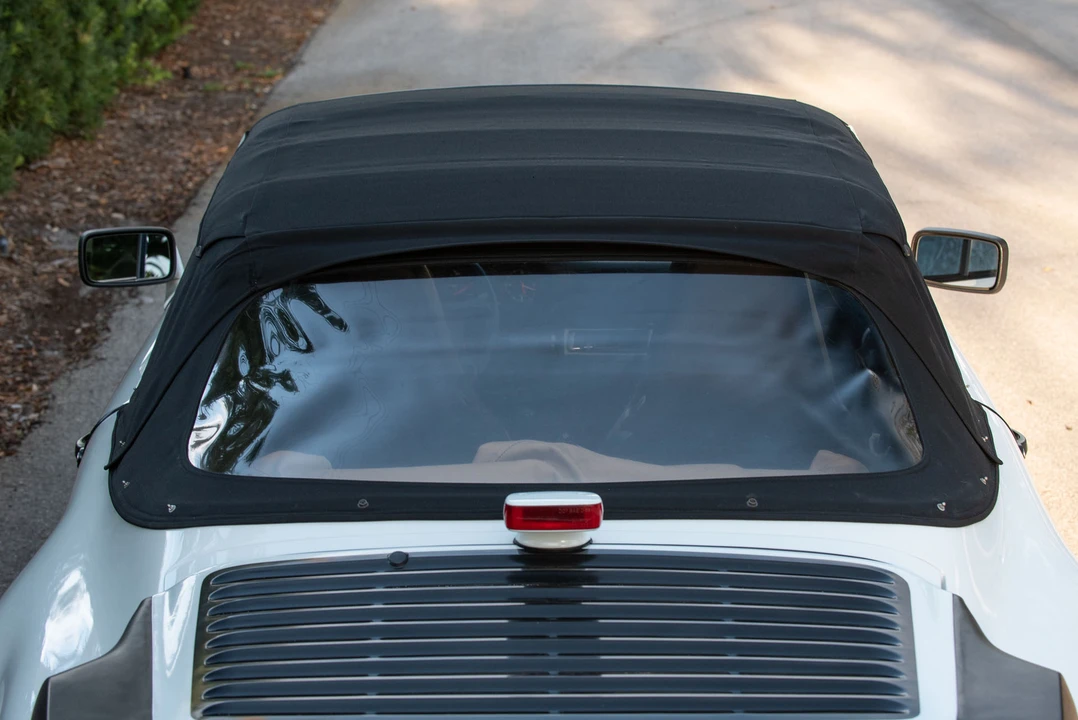 1985 Porsche 911 Carrera 3.2 - Image 16 of 31