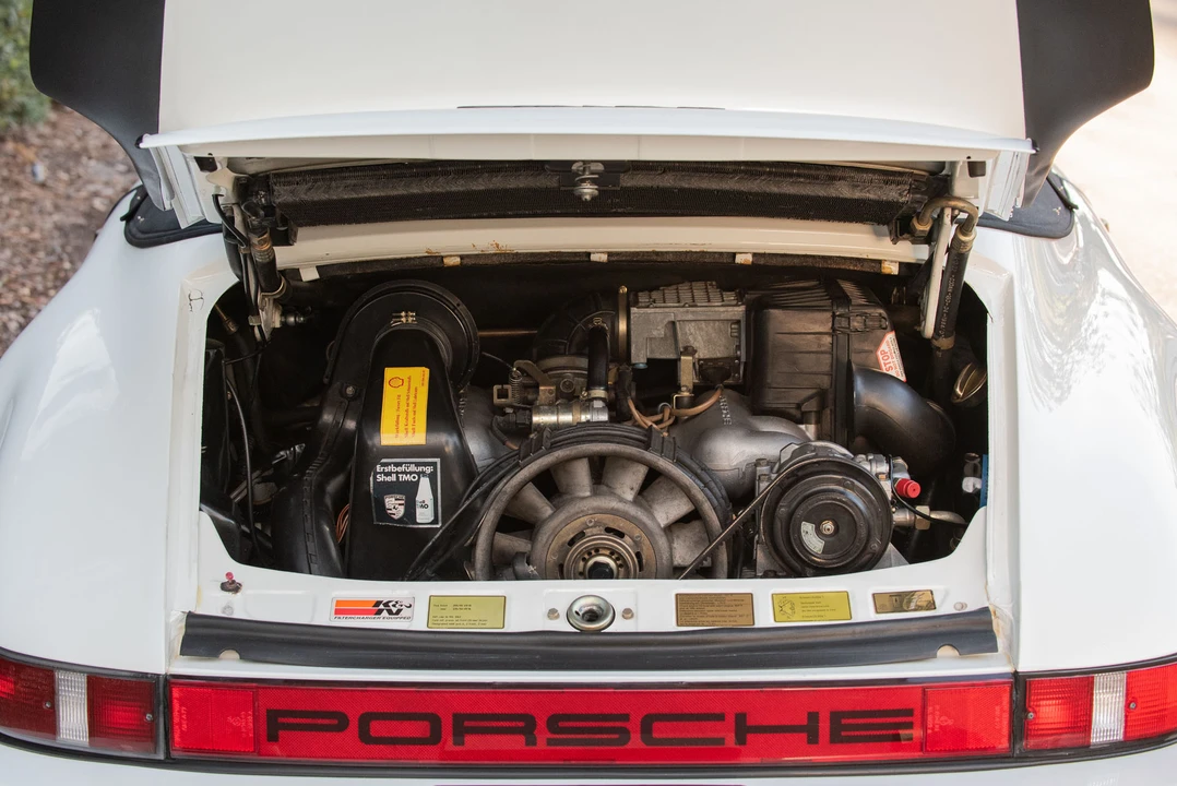 1985 Porsche 911 Carrera 3.2 - Image 19 of 31