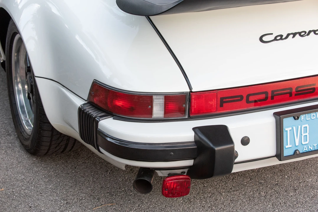 1985 Porsche 911 Carrera 3.2 - Image 24 of 31