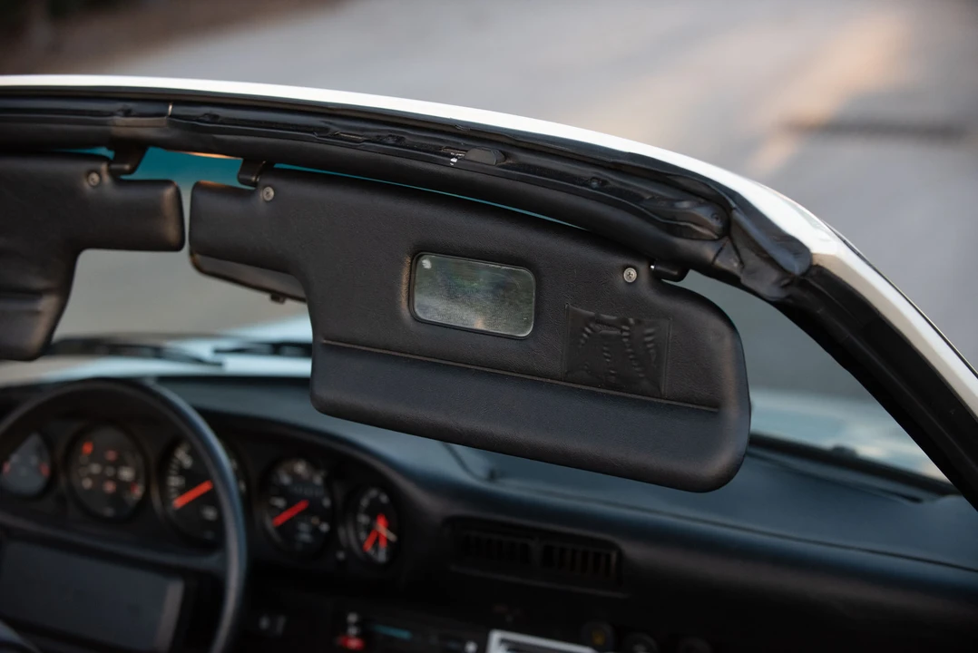 1985 Porsche 911 Carrera 3.2 - Image 29 of 31