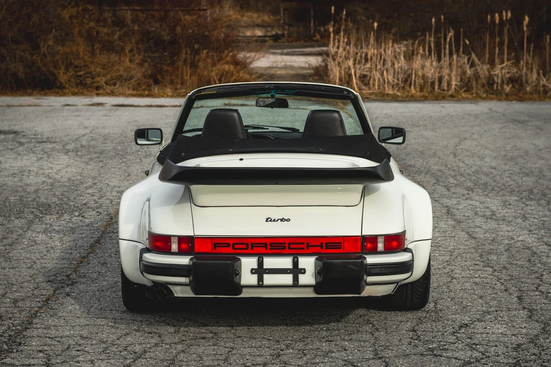 1985 Porsche 911 Carrera 3.2 - Image 23 of 31