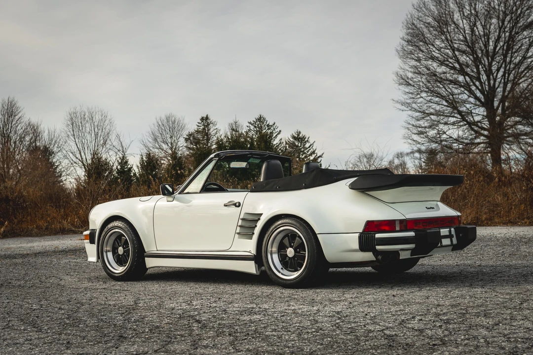 1985 Porsche 911 Carrera 3.2 - Image 17 of 31