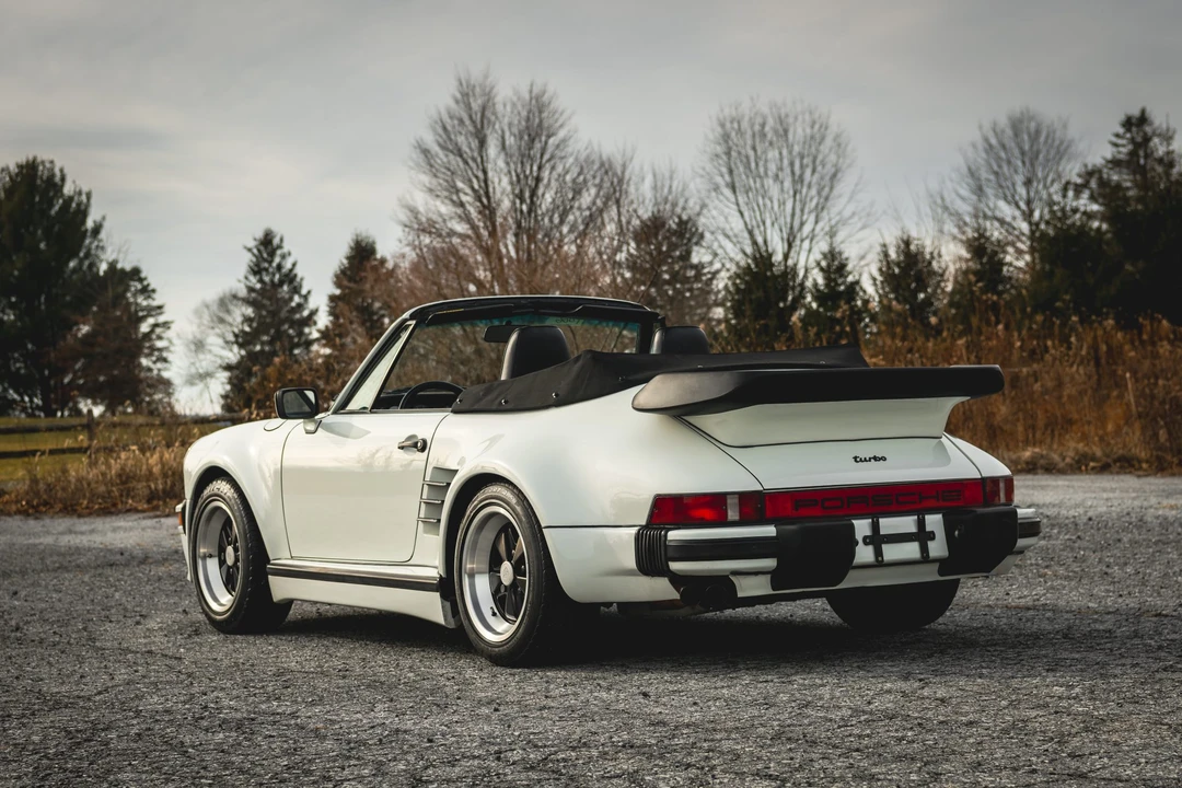 1985 Porsche 911 Carrera 3.2 - Image 14 of 31