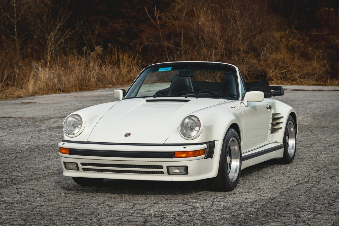 1985 Porsche 911 Carrera 3.2 - Image 2 of 31