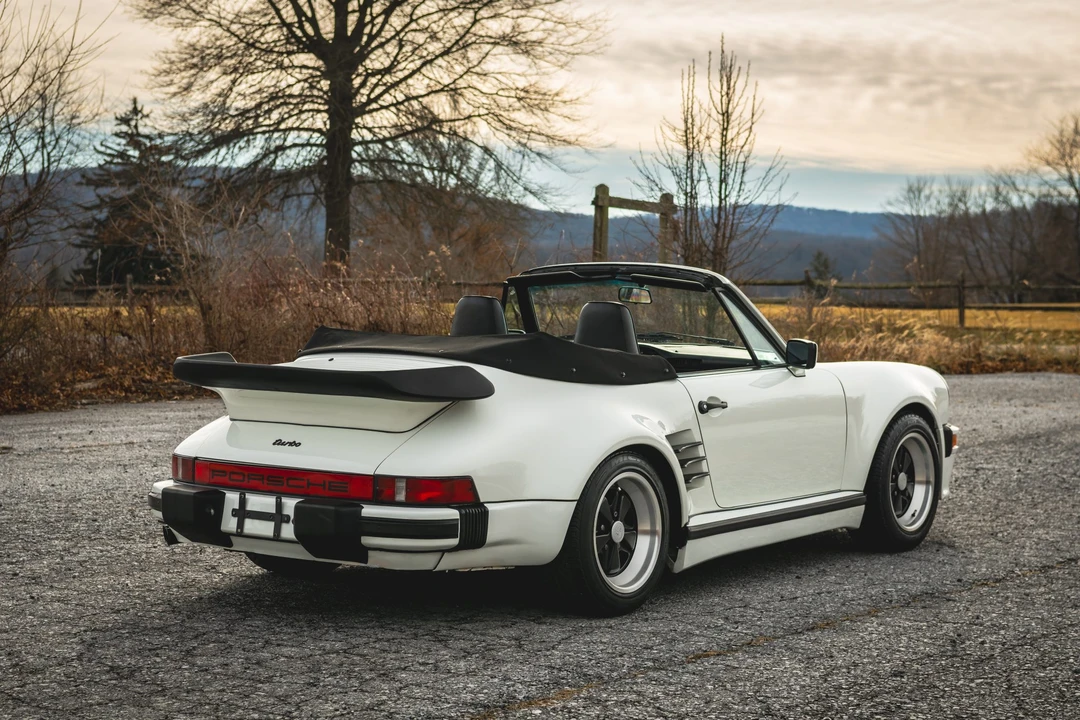 1985 Porsche 911 Carrera 3.2 - Image 26 of 31