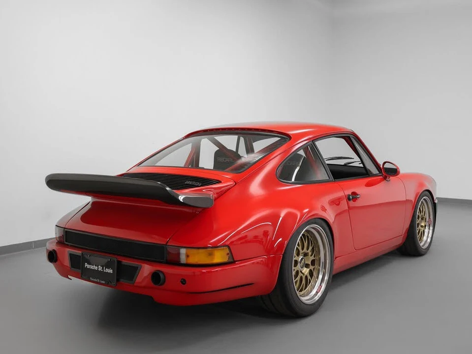 1985 Porsche 911 Carrera 3.2 - Image 10 of 31