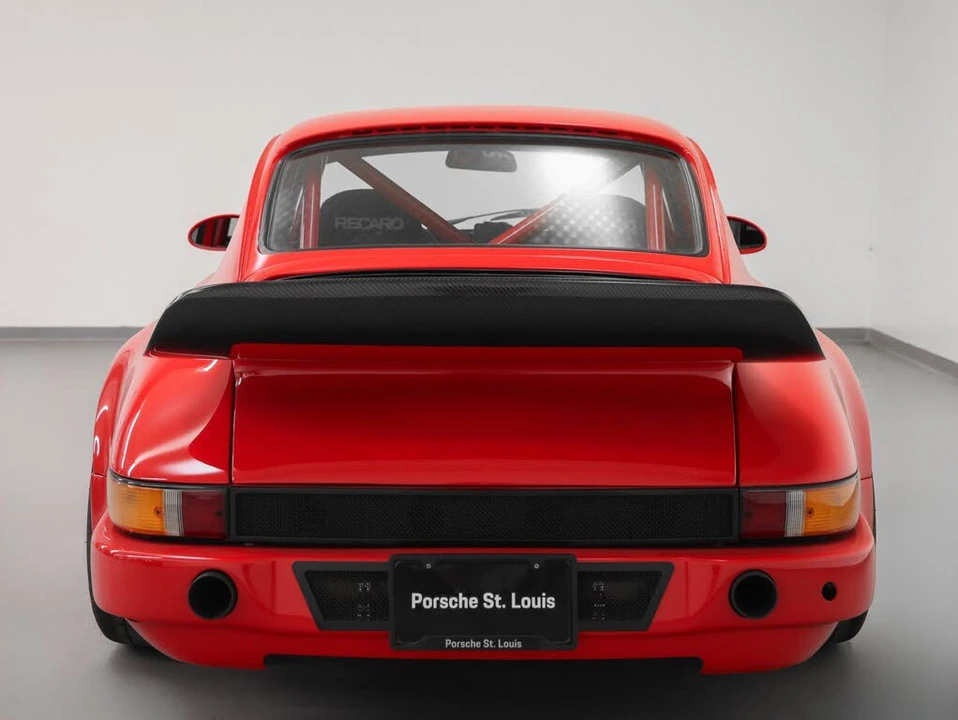 1985 Porsche 911 Carrera 3.2 - Image 9 of 31