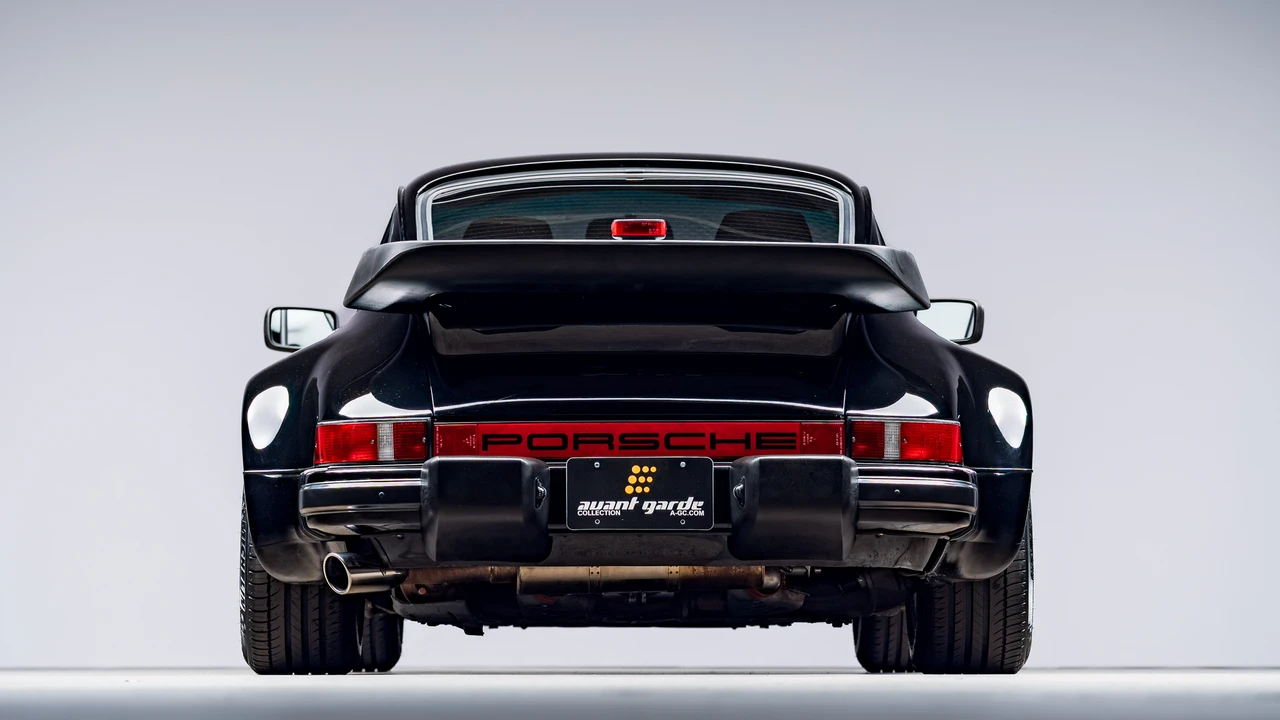 1985 Porsche 911 Carrera 3.2 - Image 17 of 31