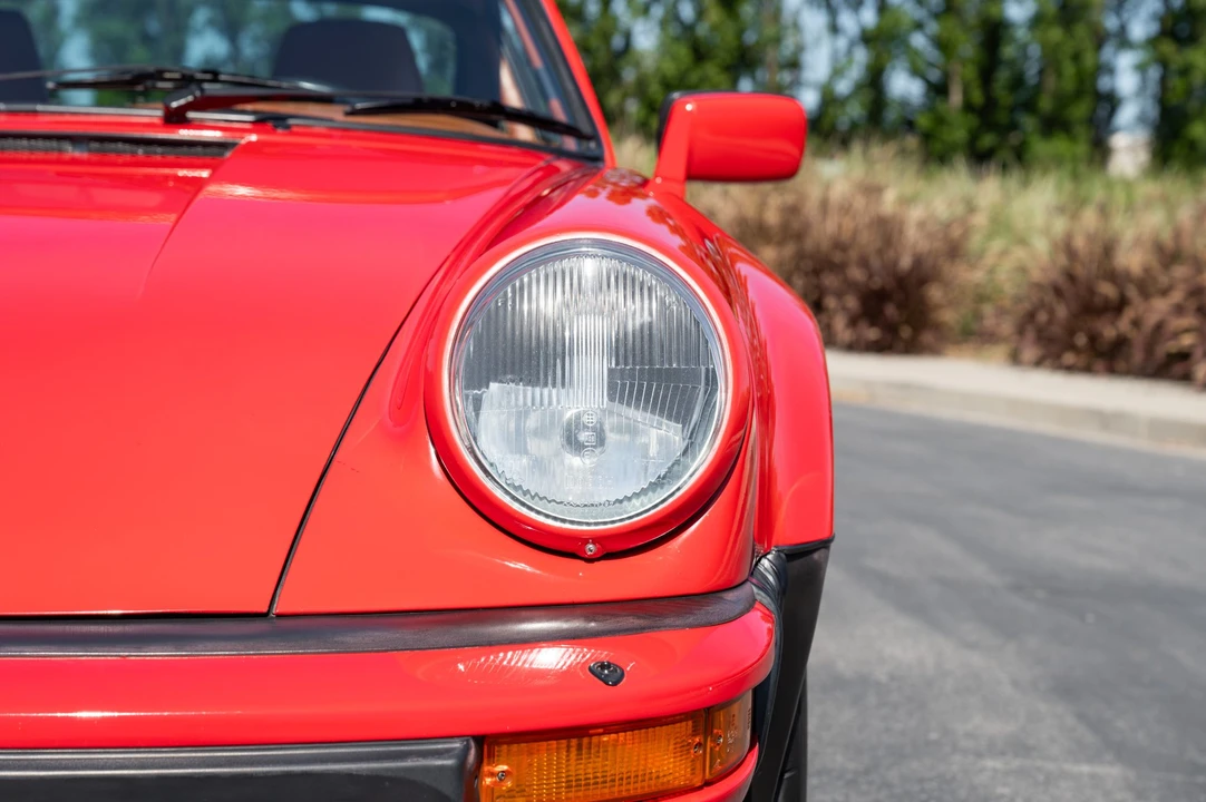1985 Porsche 911 Carrera 3.2 - Image 12 of 31