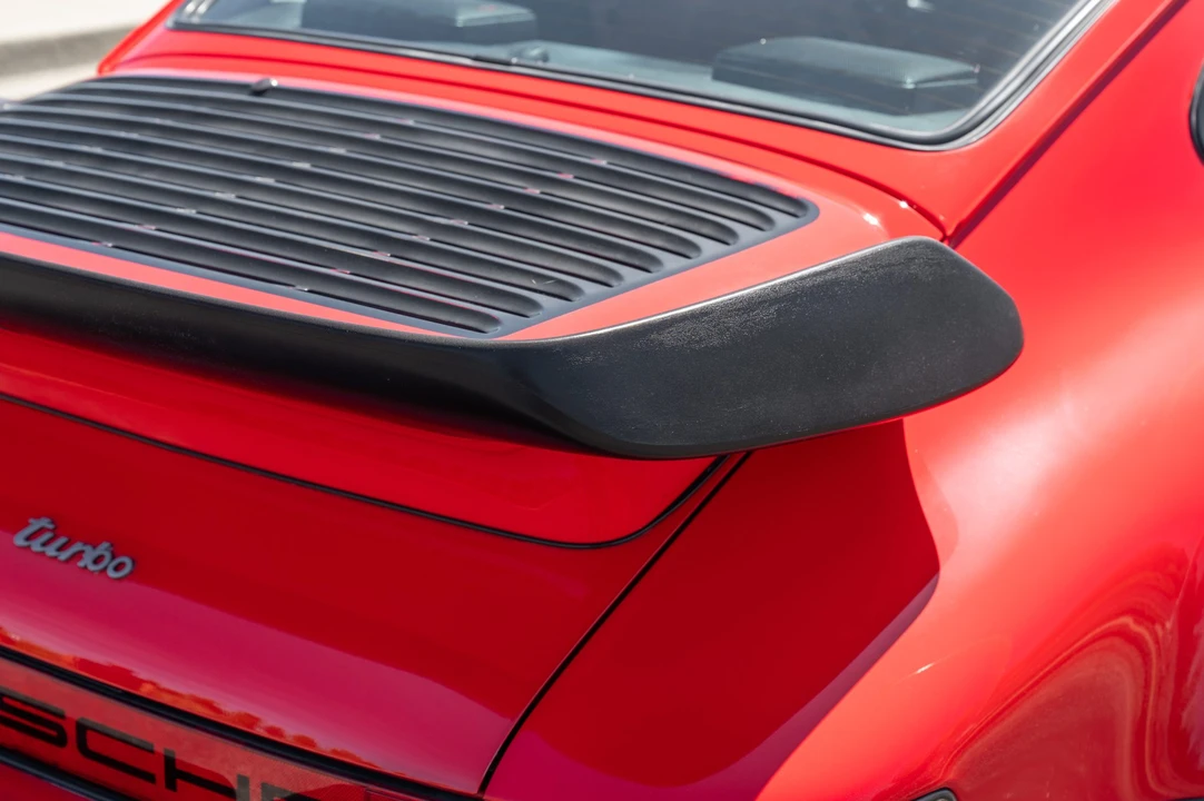 1985 Porsche 911 Carrera 3.2 - Image 28 of 31