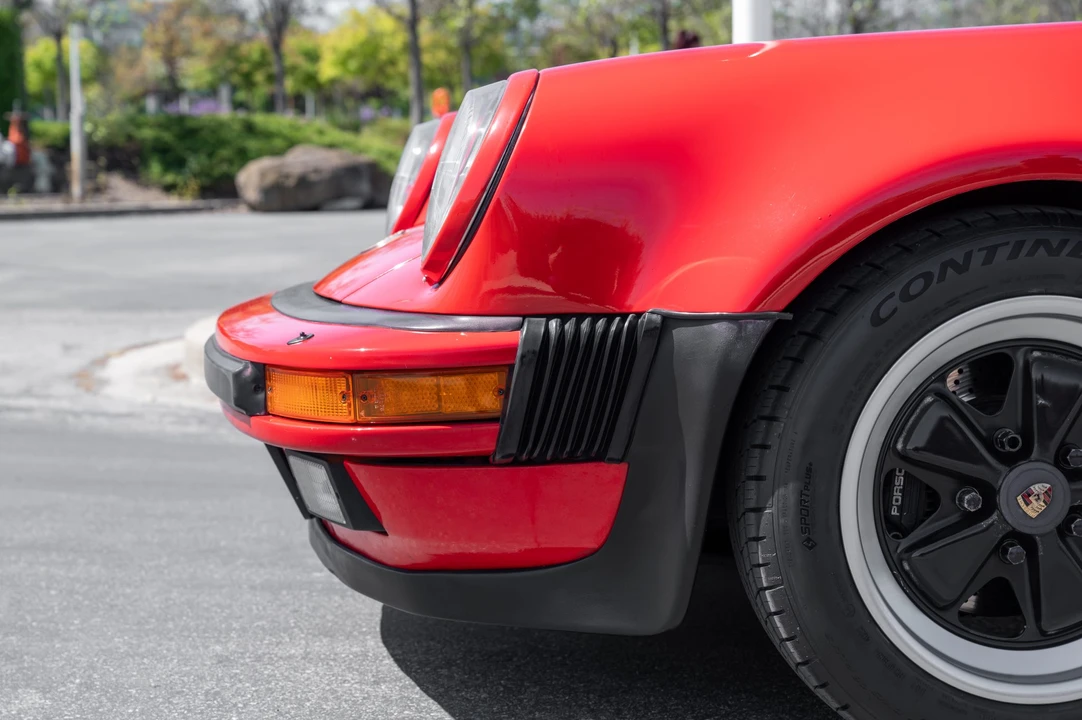 1985 Porsche 911 Carrera 3.2 - Image 16 of 31