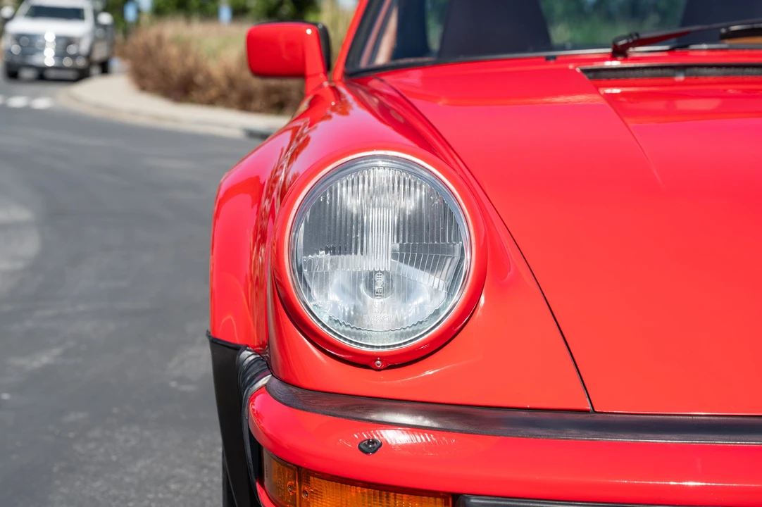 1985 Porsche 911 Carrera 3.2 - Image 11 of 31