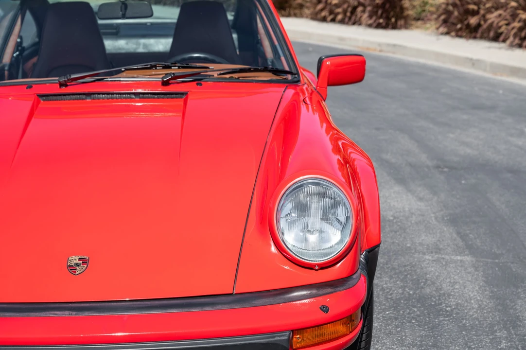 1985 Porsche 911 Carrera 3.2 - Image 10 of 31