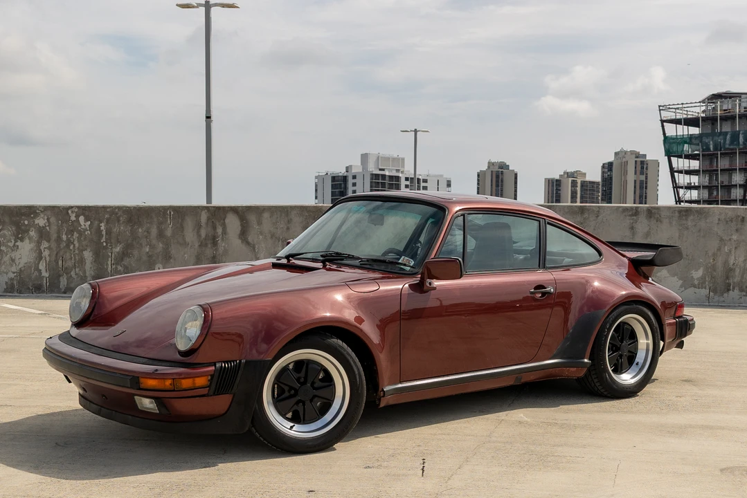 1985 Porsche 911 Carrera 3.2 - Image 5 of 31