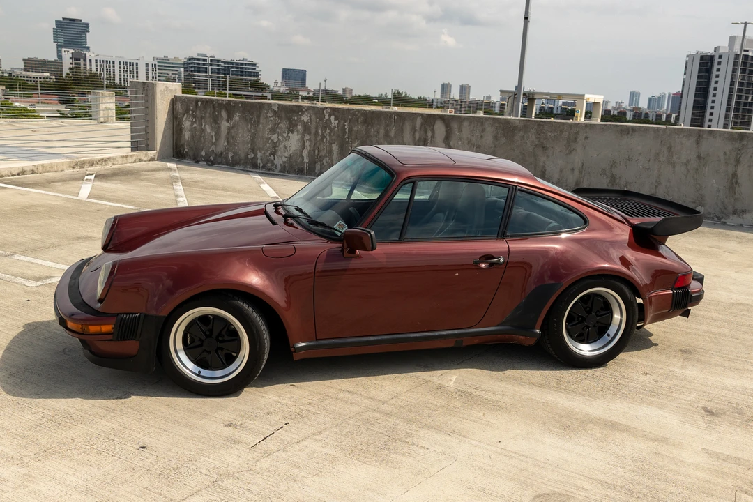 1985 Porsche 911 Carrera 3.2 - Image 2 of 31