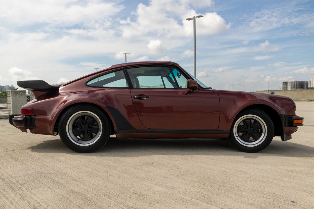 1985 Porsche 911 Carrera 3.2 - Image 30 of 31