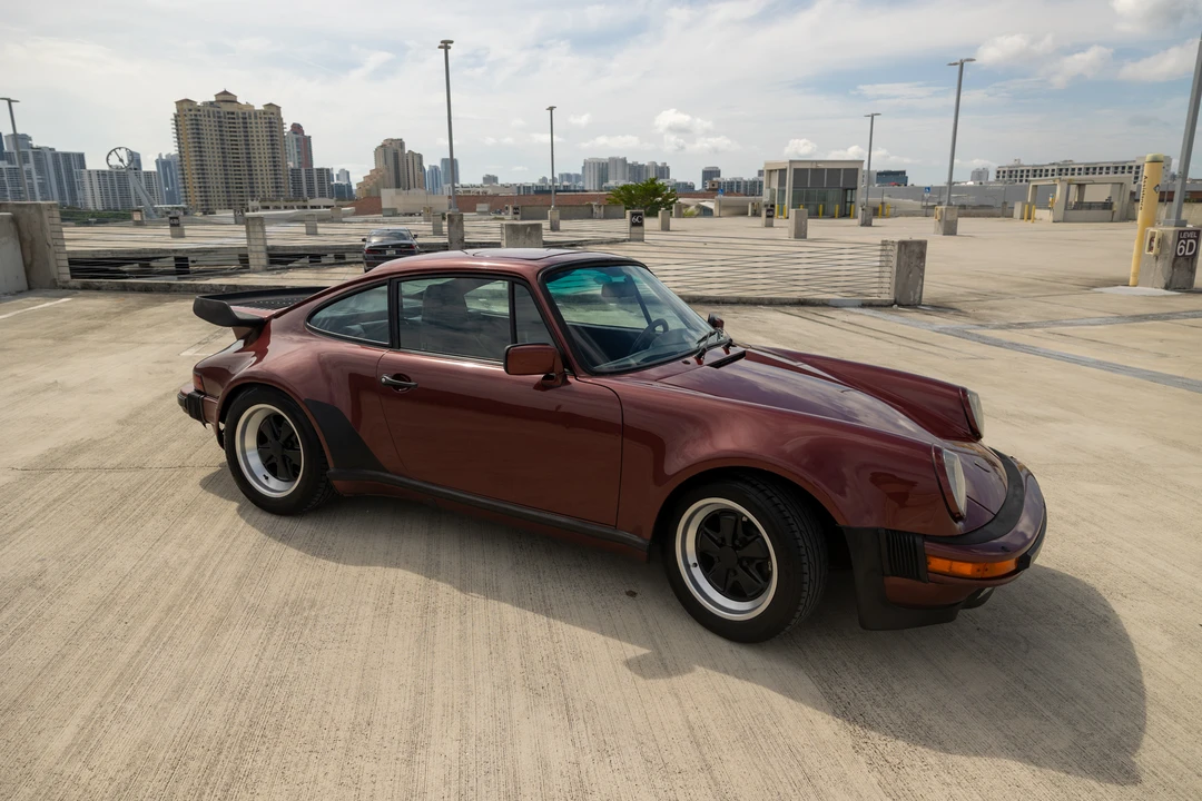 1985 Porsche 911 Carrera 3.2 - Image 25 of 31