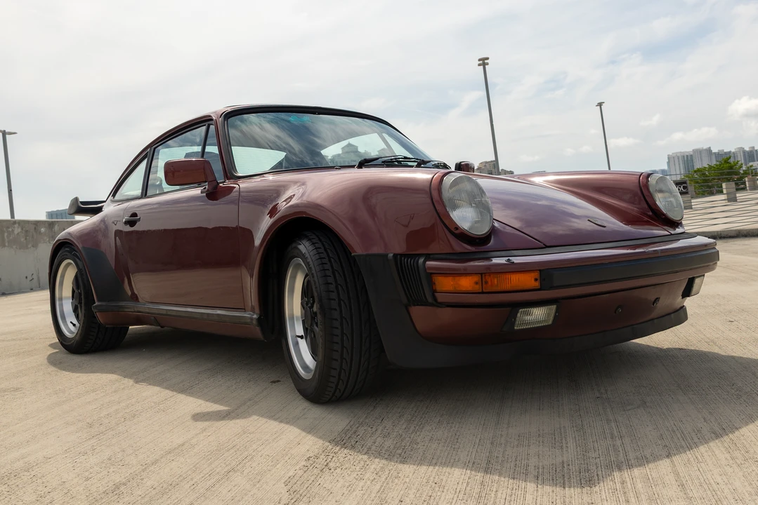 1985 Porsche 911 Carrera 3.2 - Image 23 of 31