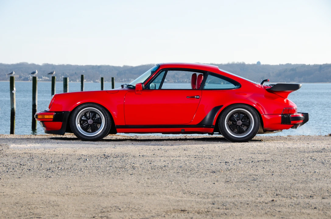 1985 Porsche 911 Carrera 3.2 - Image 29 of 31