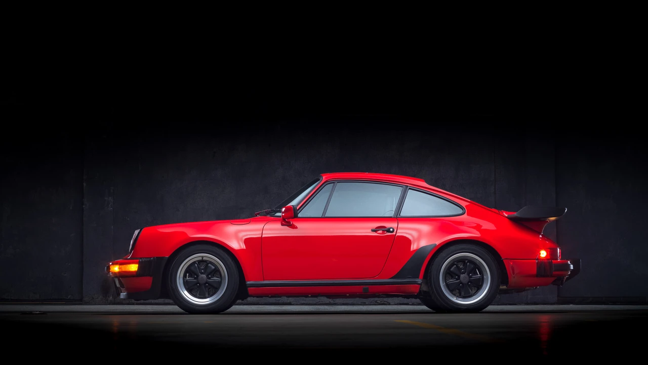 1985 Porsche 911 Carrera 3.2 - Image 4 of 31