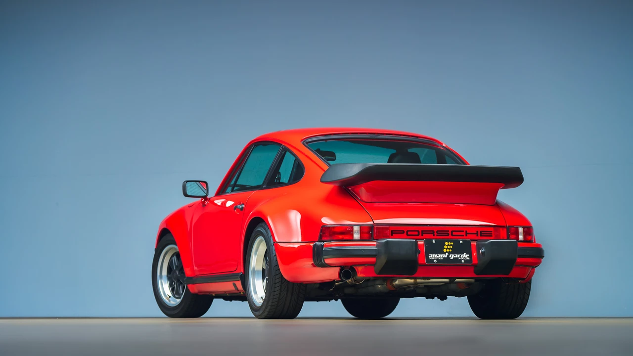 1985 Porsche 911 Carrera 3.2 - Image 17 of 31