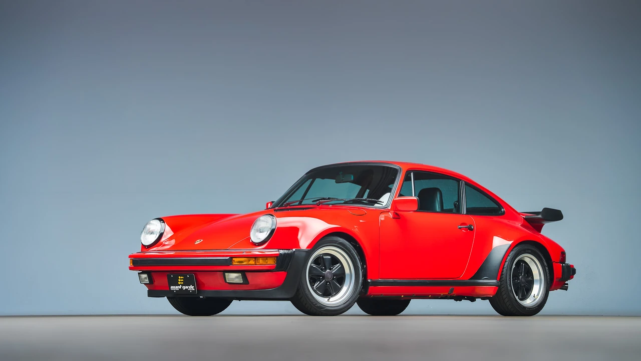 1985 Porsche 911 Carrera 3.2 - Image 14 of 31