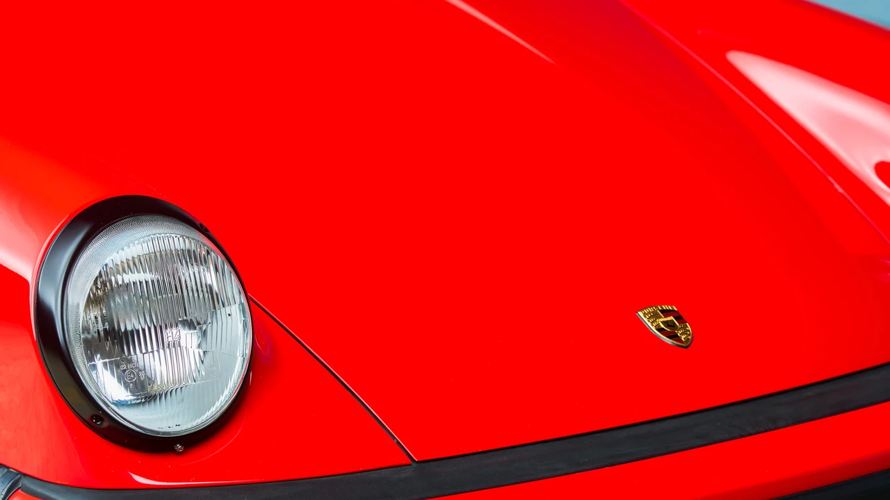 1985 Porsche 911 Carrera 3.2 - Image 30 of 31