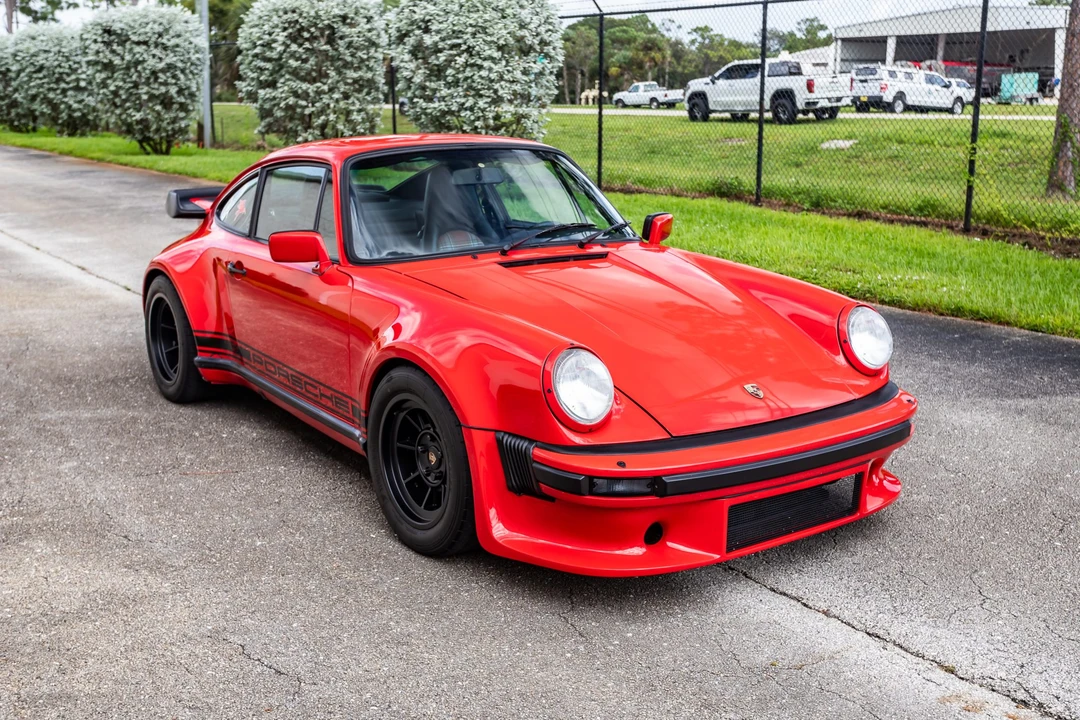 1985 Porsche 911 Carrera 3.2 - Image 3 of 31
